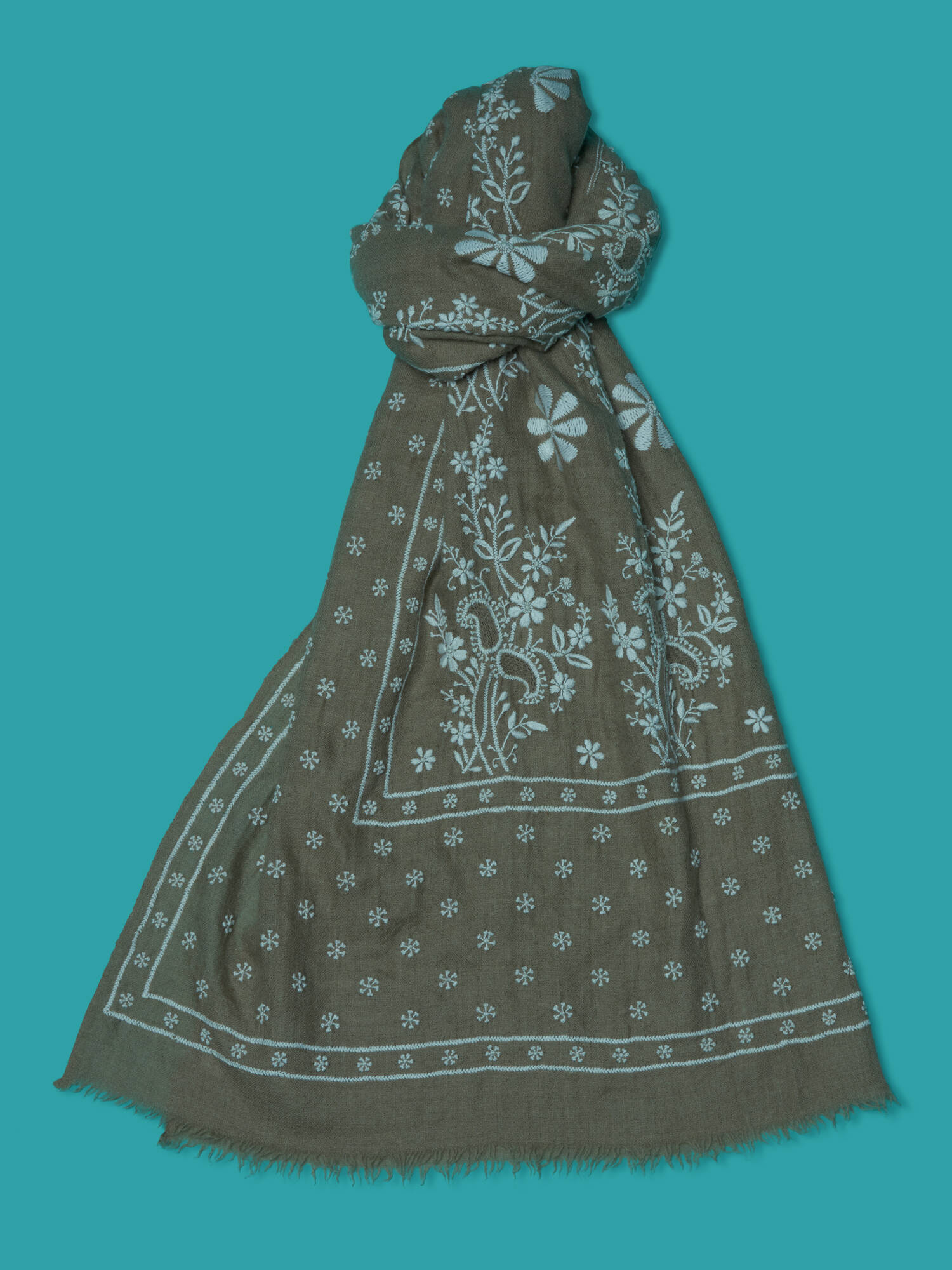 Chandphool Handwoven Pashmina Shawl