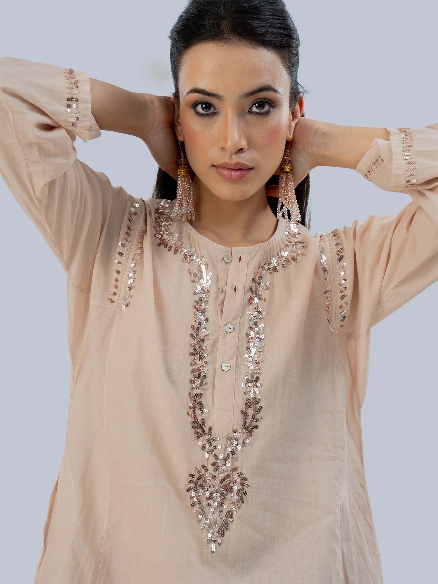 Khatoun Handwoven Muslin Cotton Long Kurta