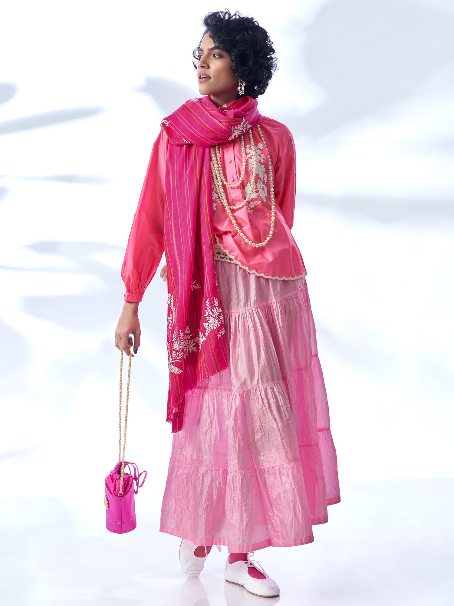 Najma Ki Shawl 