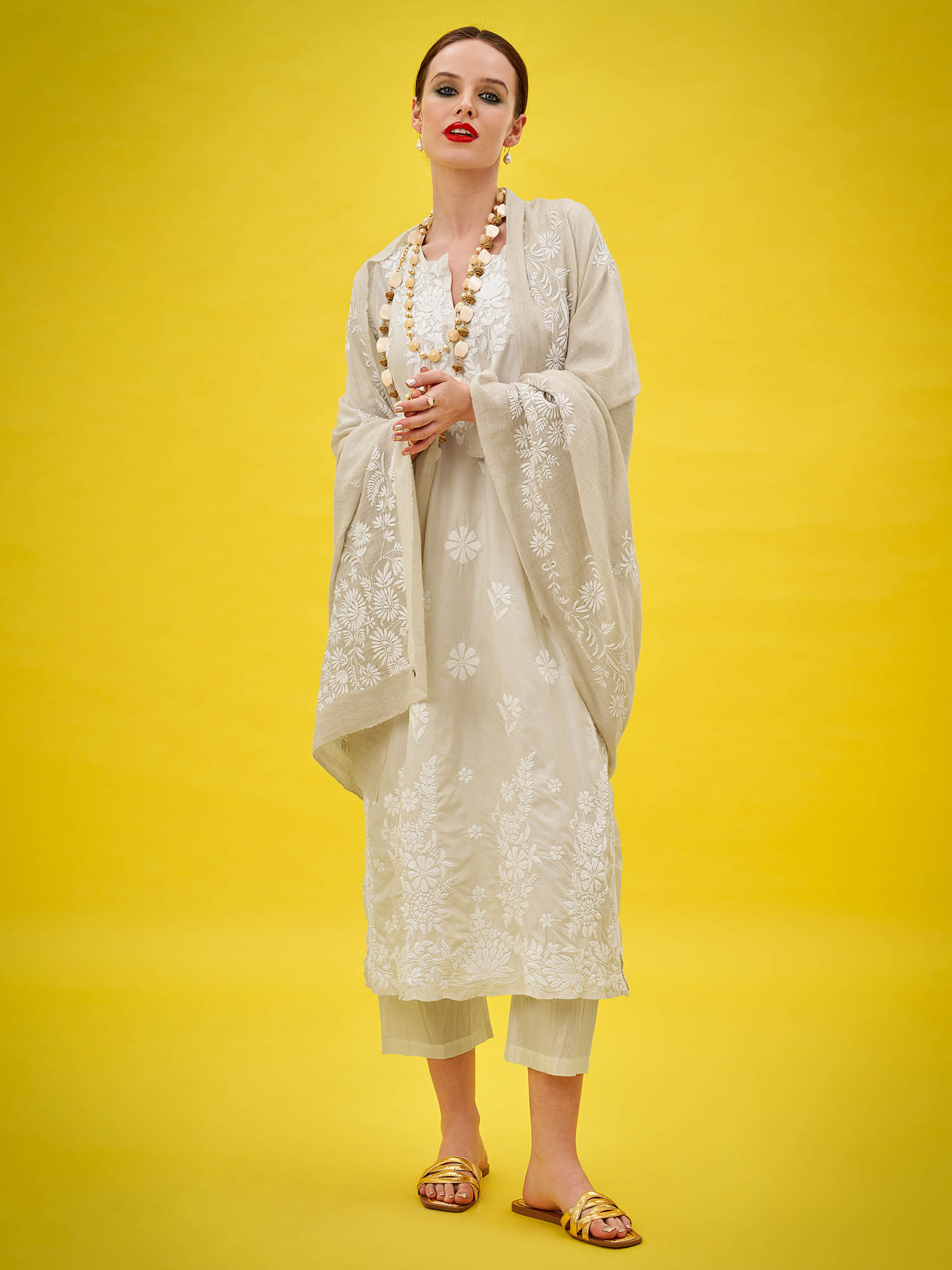 Najma ki shawl 