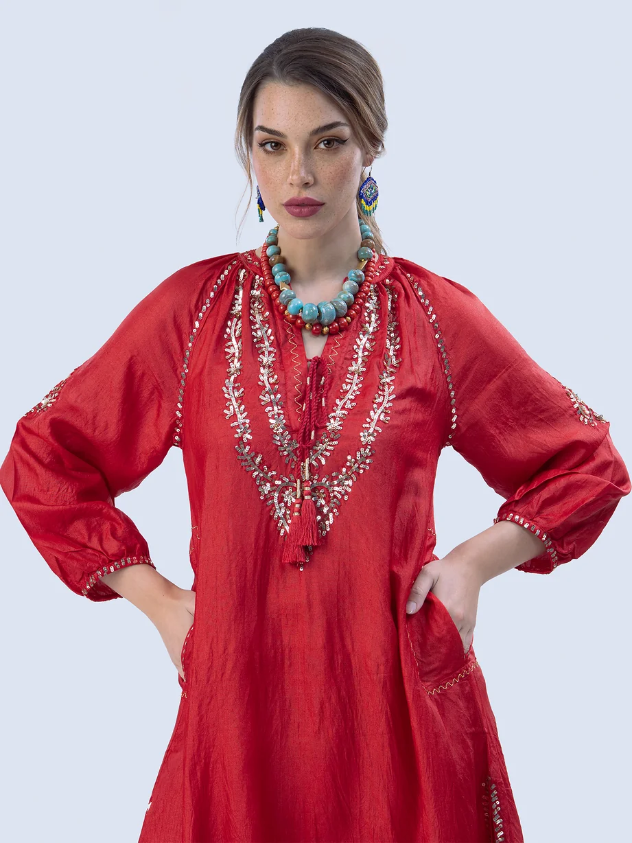Sukhshanti Handloom Silk Matching Set
