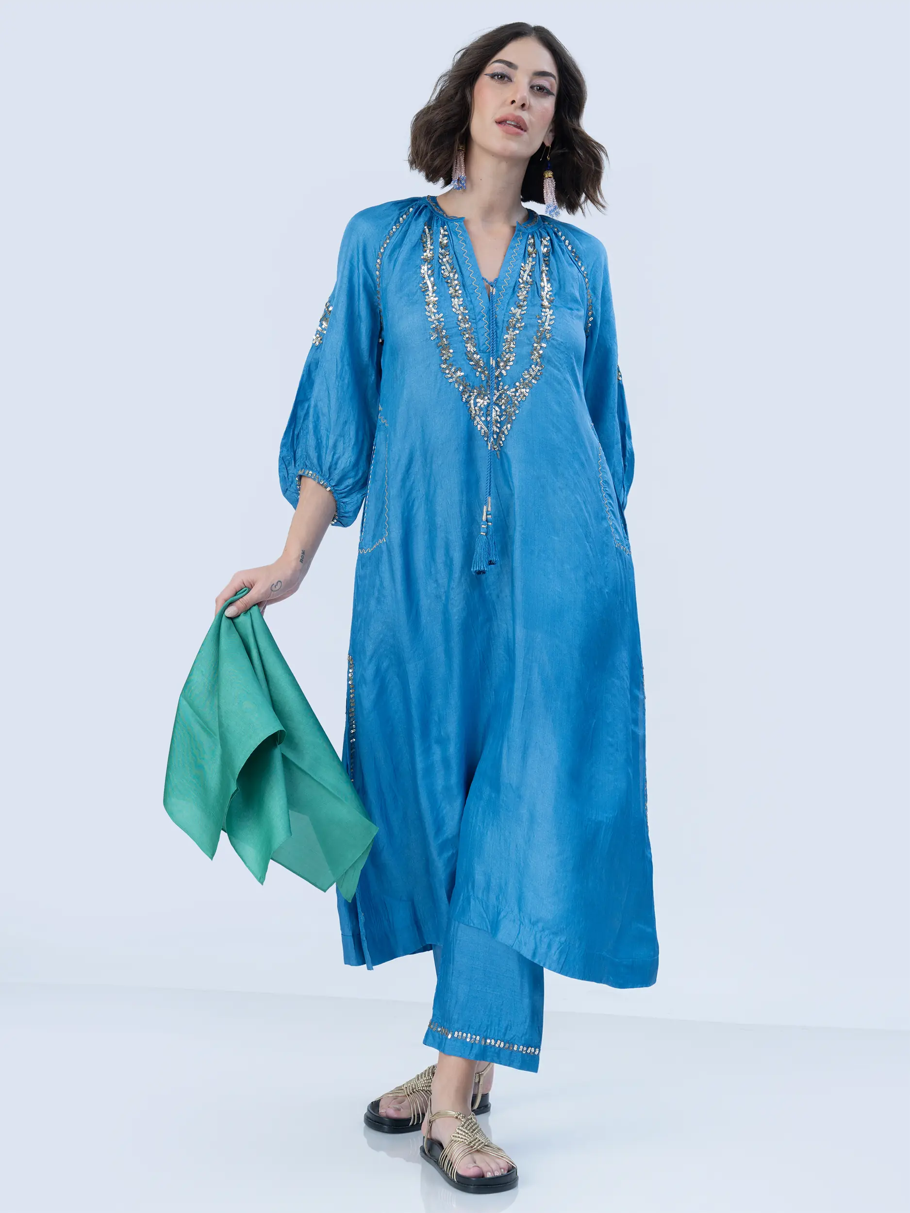 Sukhshanti Handloom Silk Matching Set