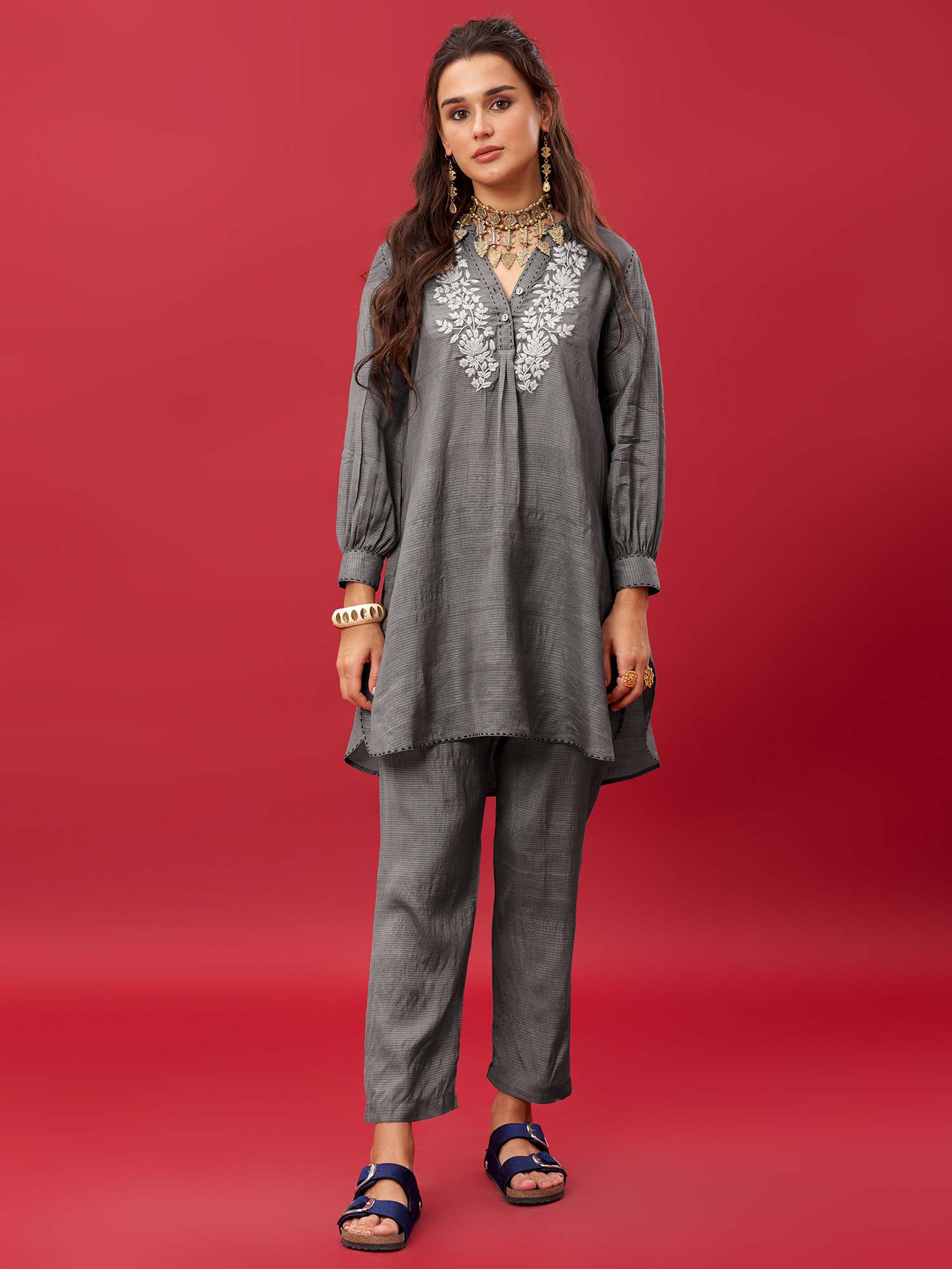 YUKO HANDLOOM SILK TWIN SET