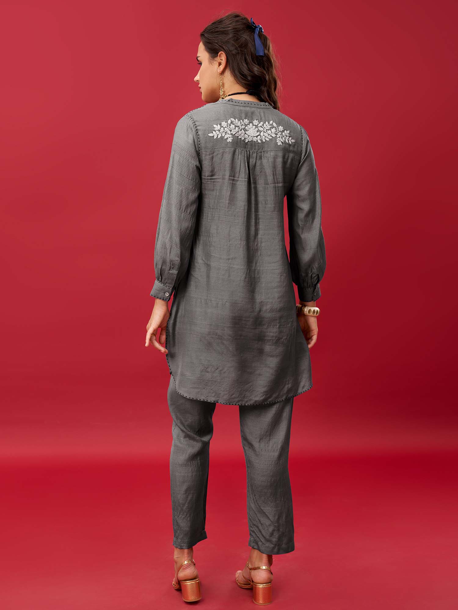 YUKO HANDLOOM SILK TWIN SET