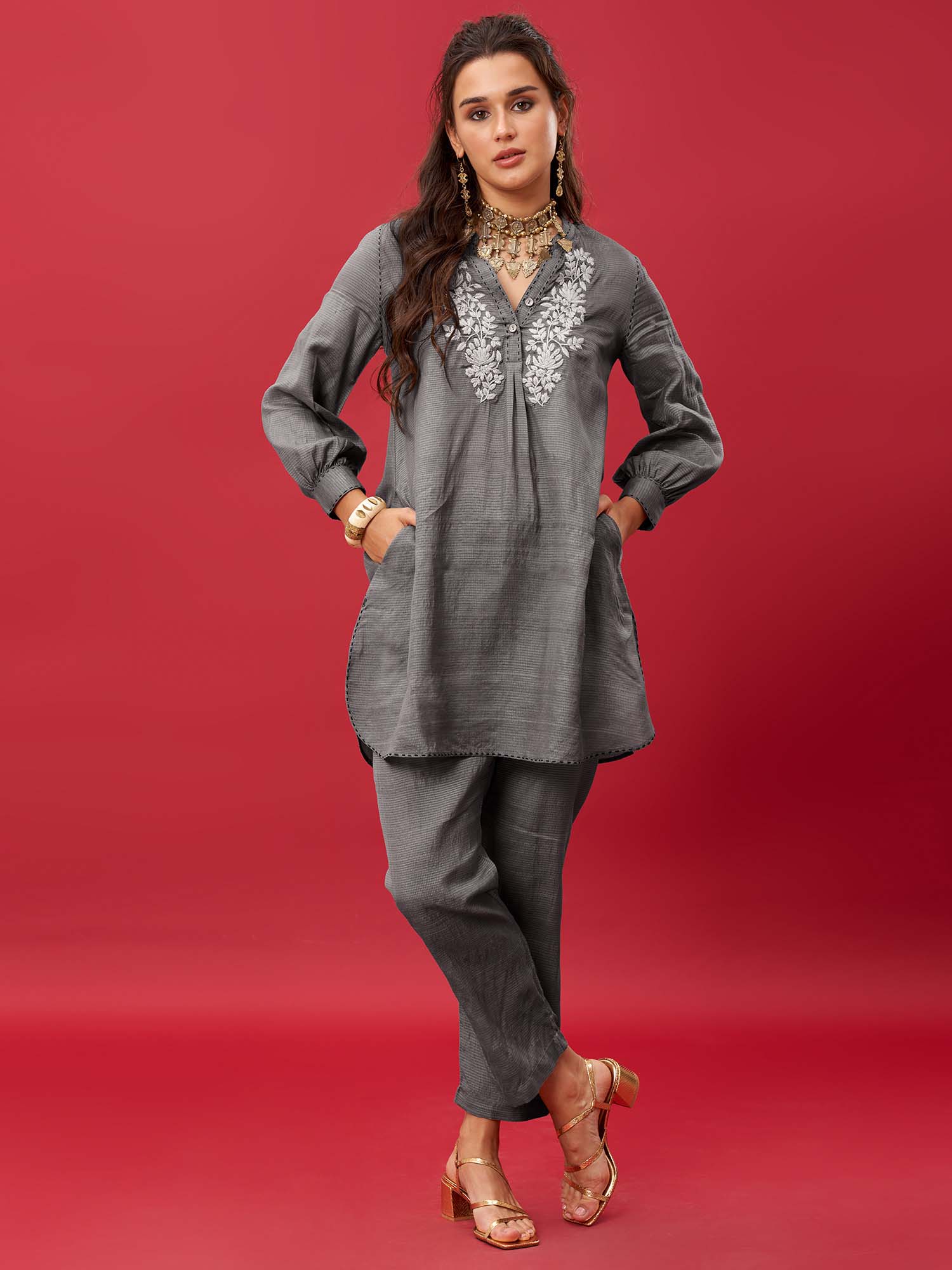 YUKO HANDLOOM SILK TWIN SET
