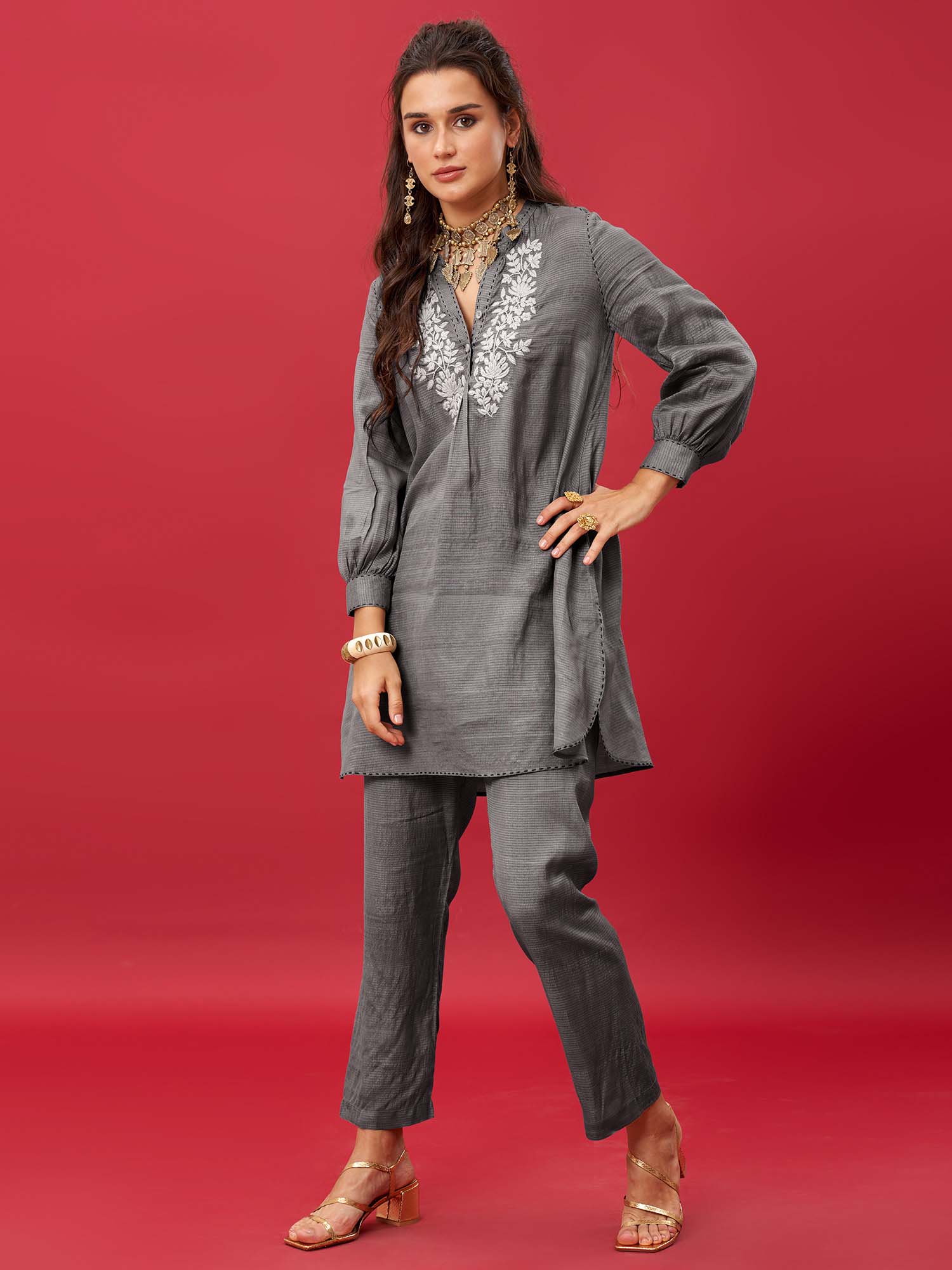 YUKO HANDLOOM SILK TWIN SET